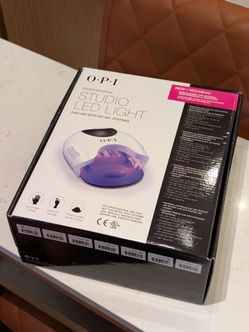 OPI STUDIO LED LIGHT GEL LAMP NAILS