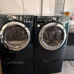 Whirlpool Washer & Gas Dryer