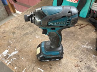 Makita Hammer drill Electric