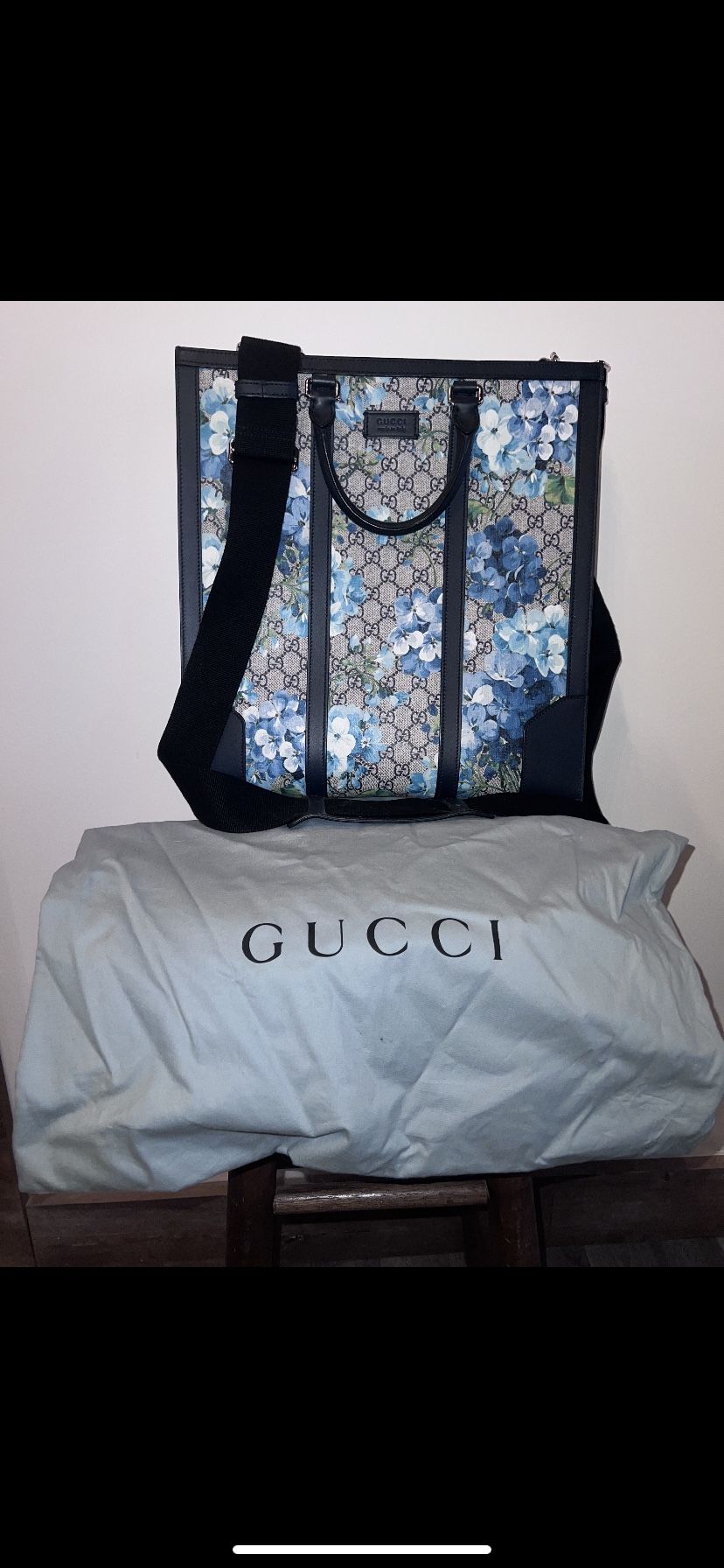 Gucci Resort Blooms Tote Bag Beige