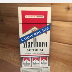 Marlboro Tobacco Matches Vintage Box Display Gas Station