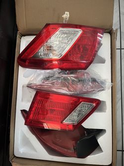 2007-2009 Lexus ES350 Tail Lights