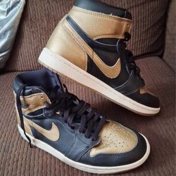 Nike Air Jordan 1 Retro Og High Top Black And Gold