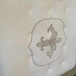 stearns & foster, king Bed, mattress With Box Springs And Frame