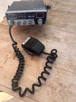 Vintage Midland CB Radio