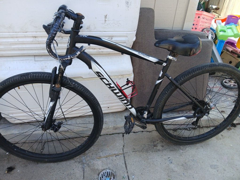 Shwinn GLENWOOD  BIKE