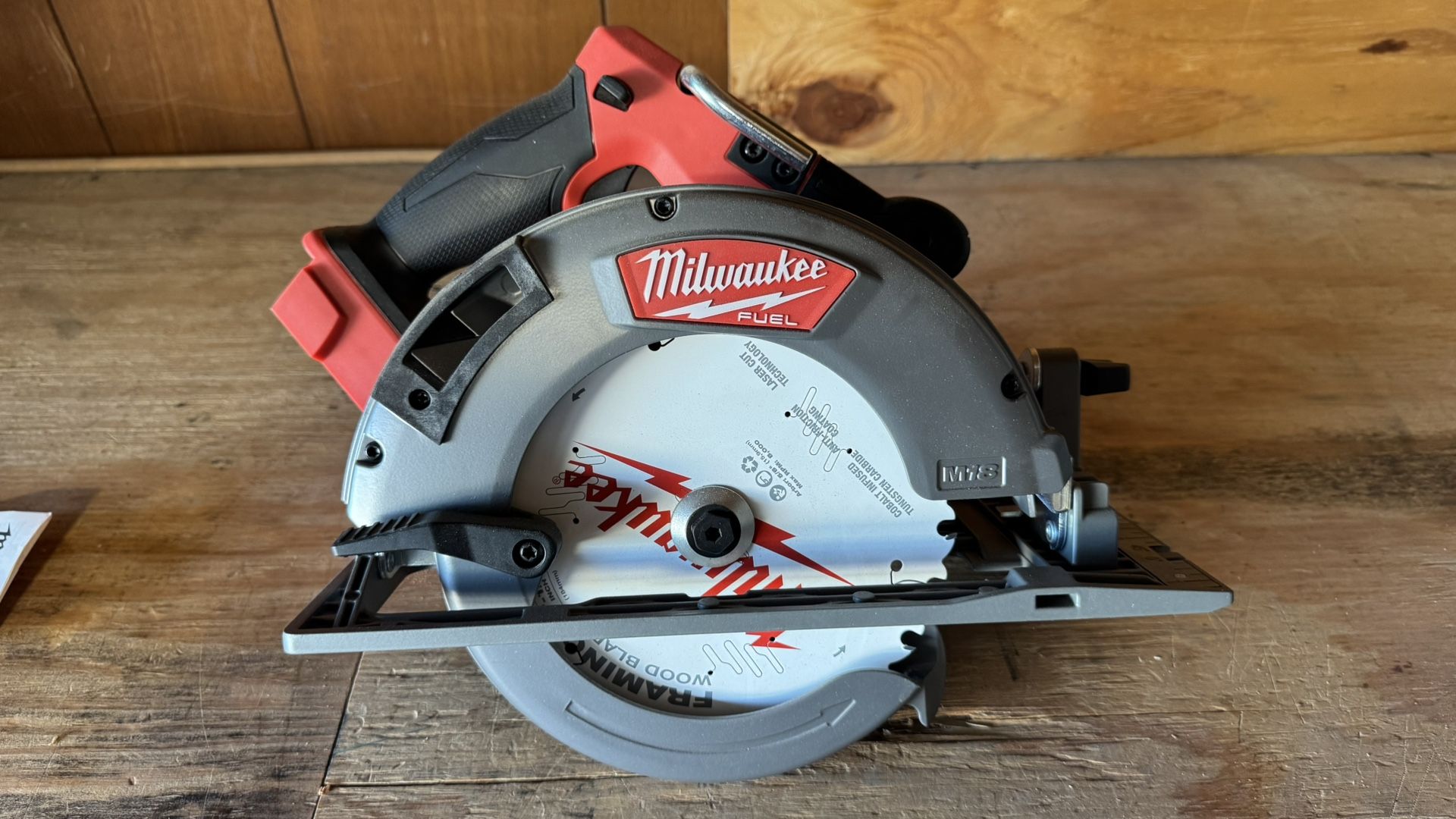 Milwaukee M18 2732-20, 7 1/4 Circular Saw 