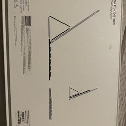 iPad Pro 10.5-inch Smart Keyboard 