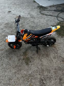 Dirt bike