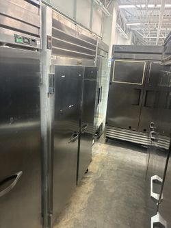 Traulsen G22010 Two-Door Commercial Freezer (S/N T36404D10)