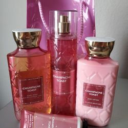CHAMPAGNE TOAST GIFT SET BY BATH & BODY WORKS, NEW IN GIFT BAG!
