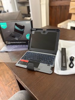 This item is brand new just took out a box to take photos Nillkin Backlit Bumper Combo Keyboard Case