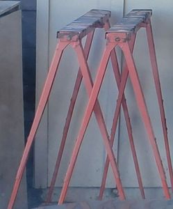 Steel folding sawhorses