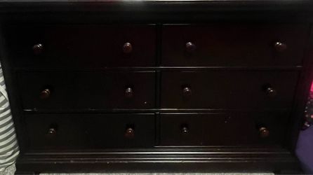 Full Size Bedroom Set with Dresser/Desk/Bookshelf