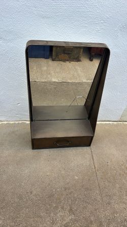 Hanging Mirror With Drawer