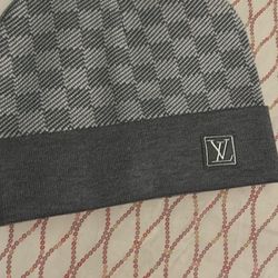 Lv Beanie
