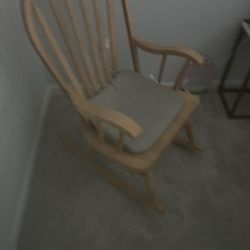 Rocking Chair / Grey Rocking Chair With Foot Ottoman 