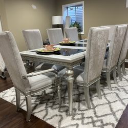 Michael Amini Aico Dining Room Table With  Chairs