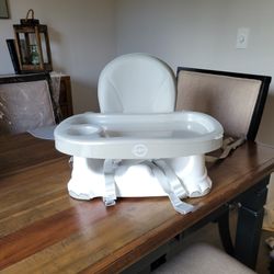 Playkidiz Portable Hairchair 