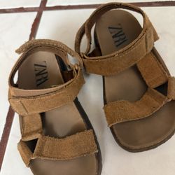 Zara Sandals boy 24