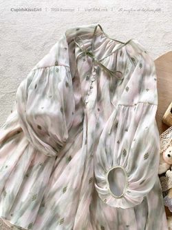 CupidsKissGirl Vintage Style Floral Embroidered Chiffon Dress