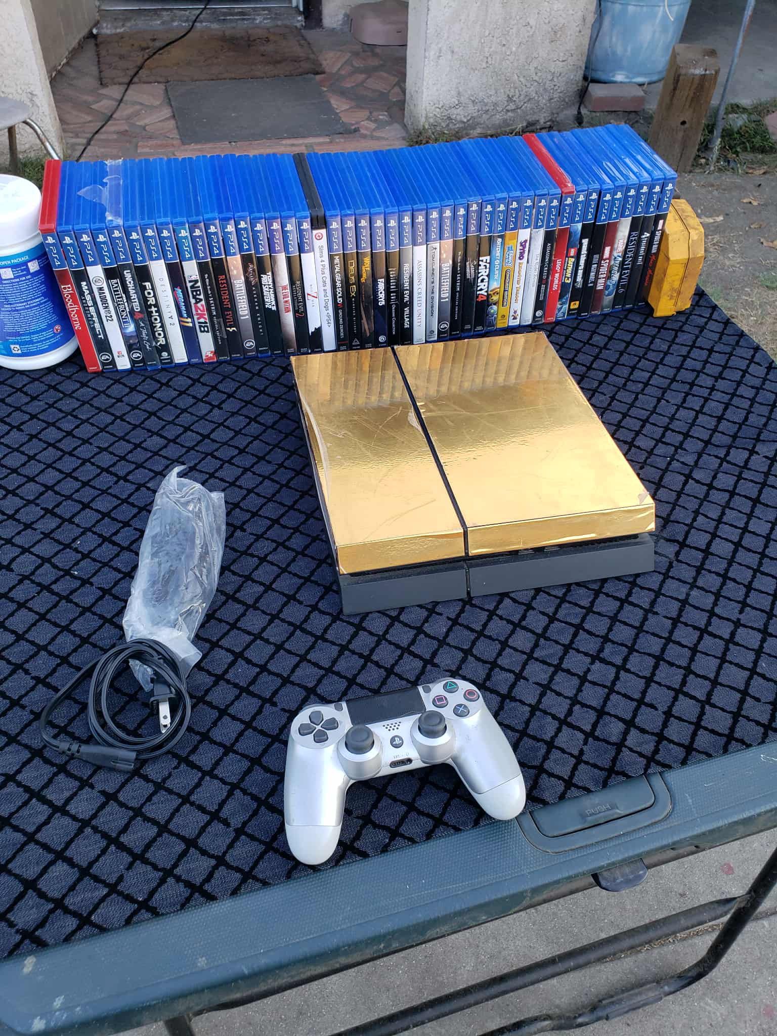 $150! Playstation 4 PS4 500GB, 1Controller & 0 Games. $20! Per Game. 3 for $50. 7 Games for $100... Free Delivery in person. Slide Pics for all games