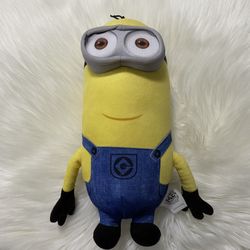 12 Inch Despicable Me Kevin Plush