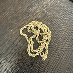 10K Gold Chain – 22” (55 cm) – Excellent Condition