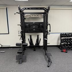 LYNX PRO 2-1 Ultimate Half Rack Functional Trainer/Gym Equipment/ Home Gym/ Fitness/ FREE DELIVERY 🚚 