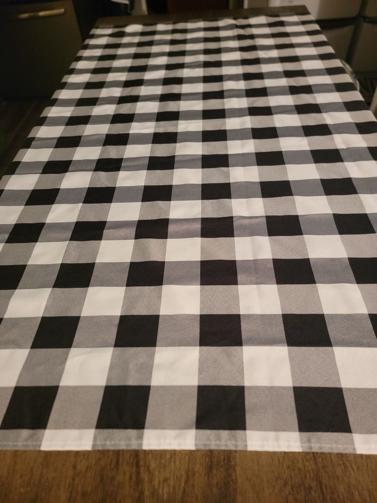 Black And White Checkered Table Cloth Size 54" X 54"
