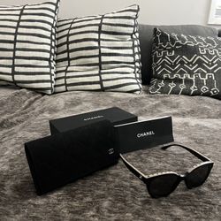 Chanel Butterfly Sunglasses 5414 New