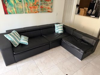 Black Sectional Sofa