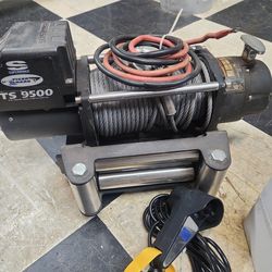 Superwinch winch  With Truck Receiver Mount