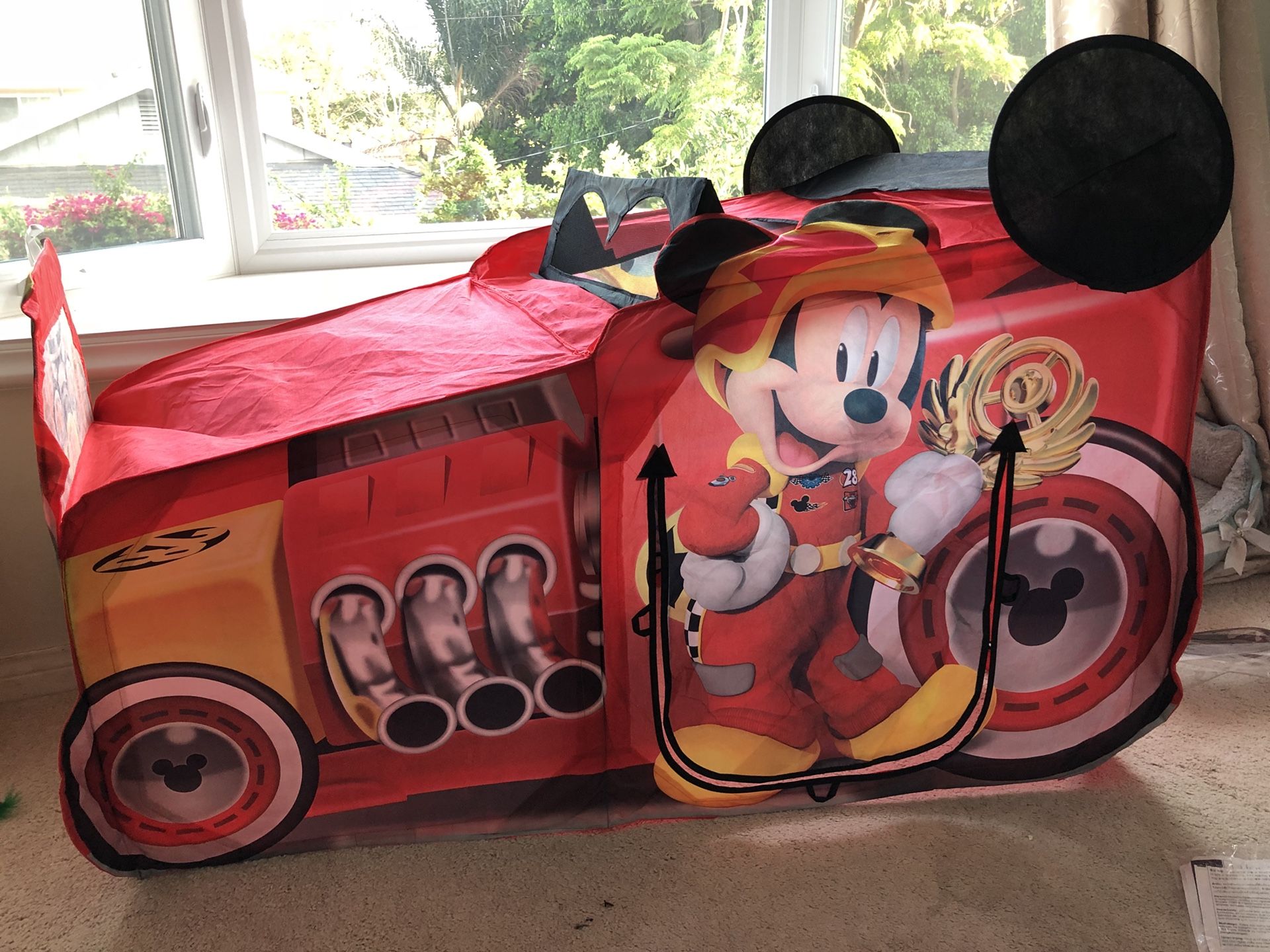 Playhut Disney Mickey & the Roadster Racers Vehicle Play Tent