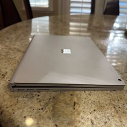 Microsoft Surface Book 2
