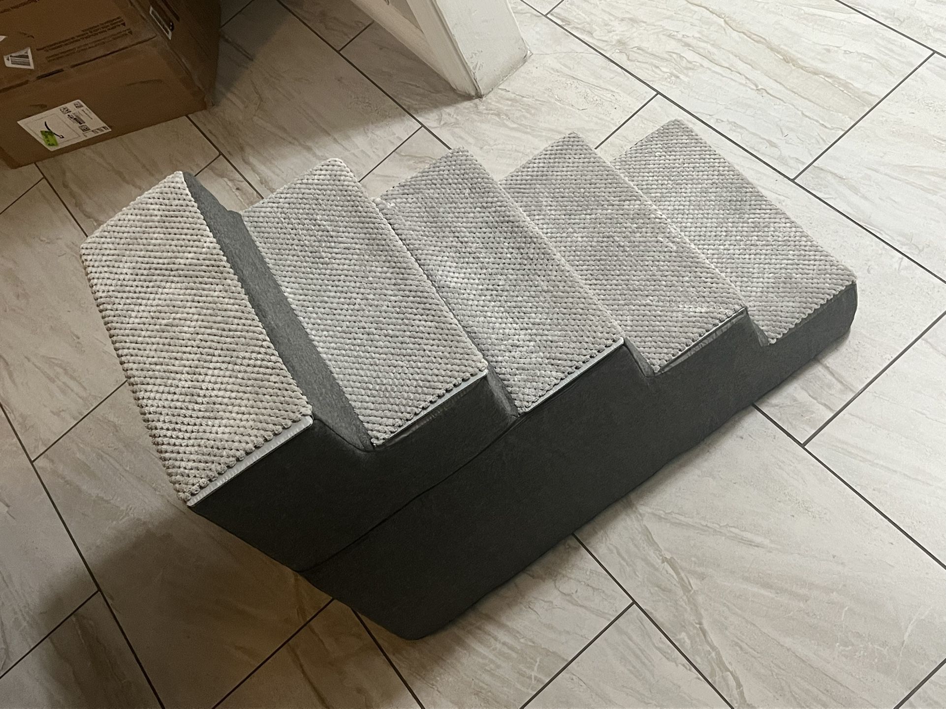 Pet Stairs – BRAND NEW