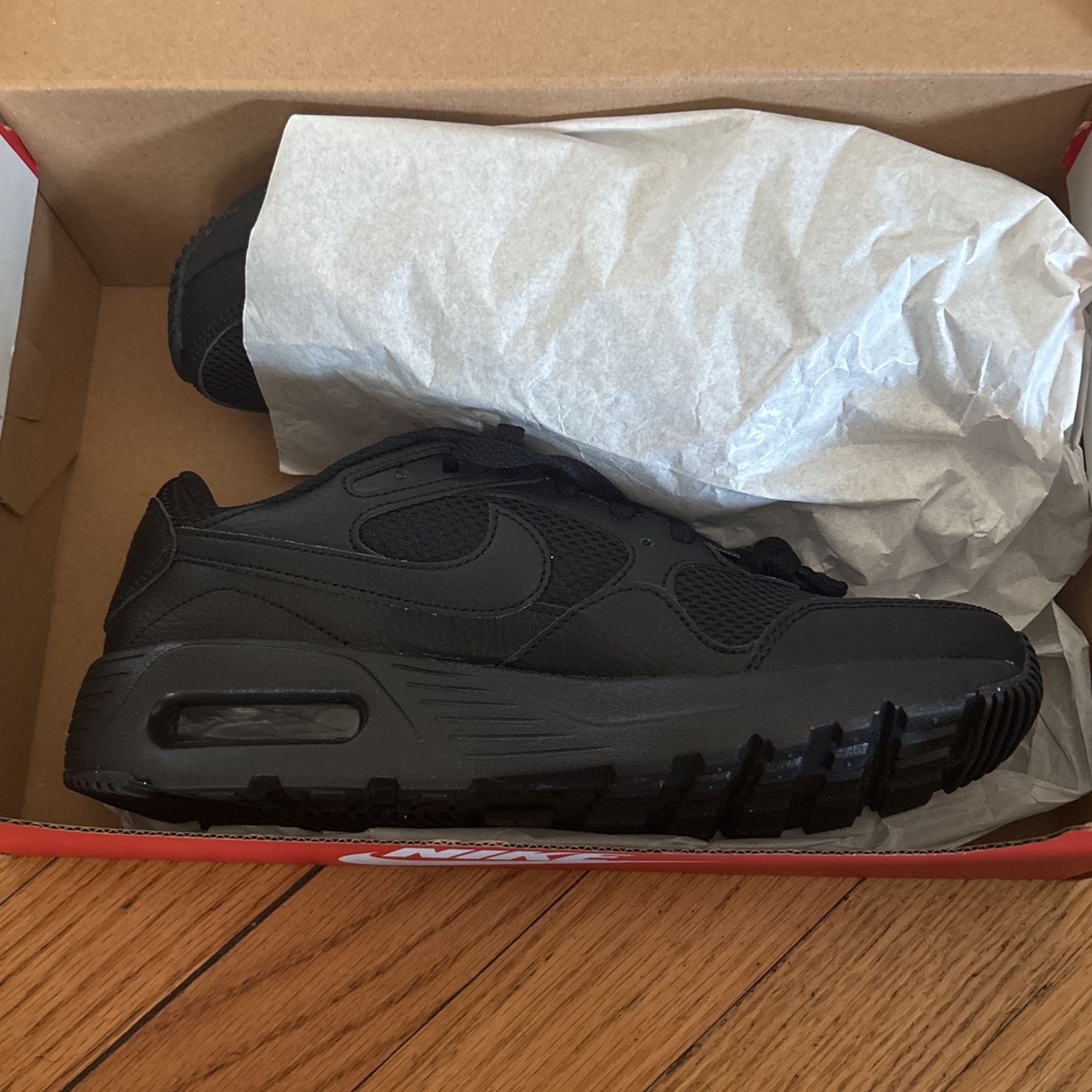 NIKE AIR MAX SC, Size 6
