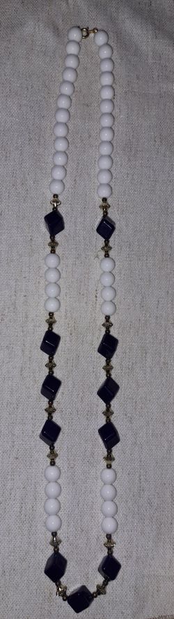 White Round Navy Blue Cube Beaded Necklace 