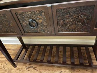 Entry Way/ Sofa Table