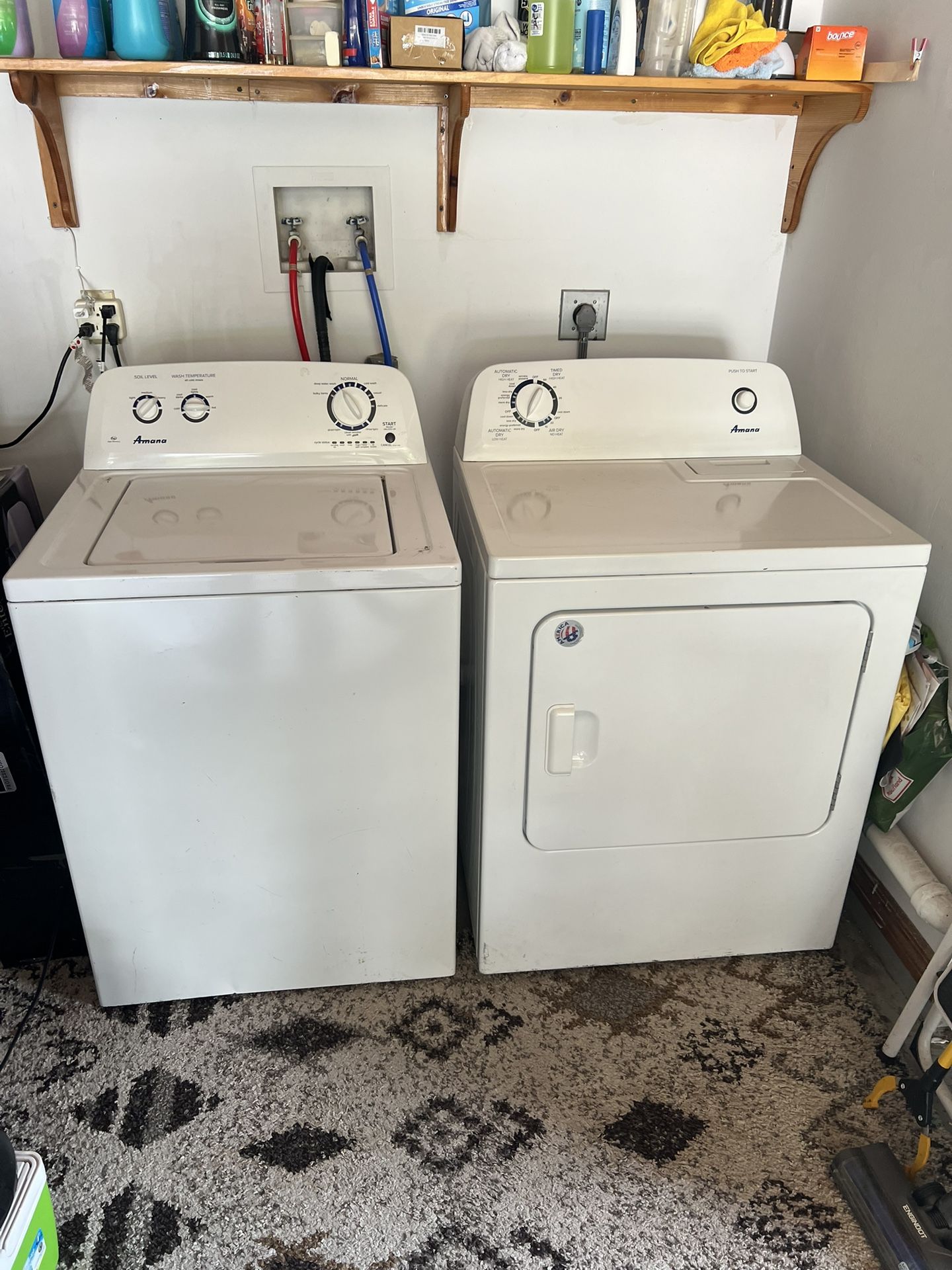 Amana Washer And Dryer Set (Electric)