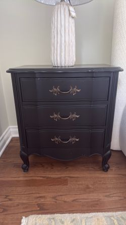 Nightstand / set of 2 / black