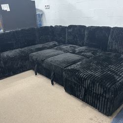 Sectional With Sleeper 