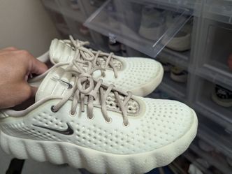 Nike Mind 002