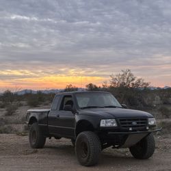 2003 Ford Ranger Pre runner 