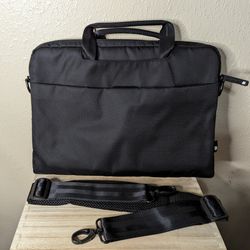 13-inch Incase Laptop Bag