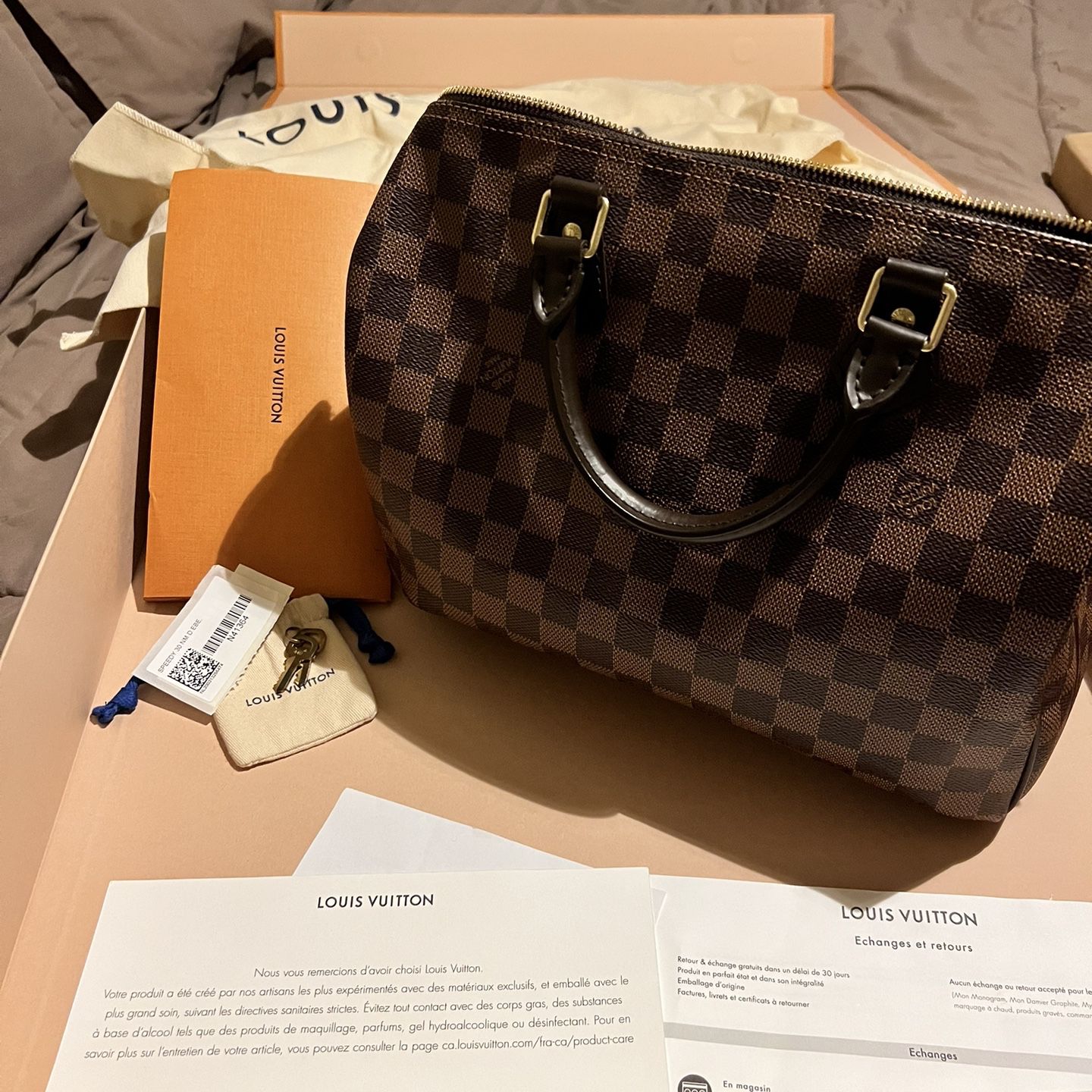 Louis Vuitton Speedy 25 Bag for Sale in Allentown, PA - OfferUp