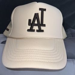 NGO Trucker LA hat Beige/brown 🧢