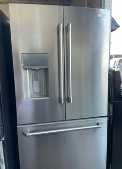 Frigidaire 3-Door Refrigerator, Stainless Steel, Excellent Condition, Ice Maker & Water Dispenser