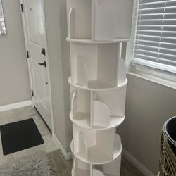 Circular Book Shelf