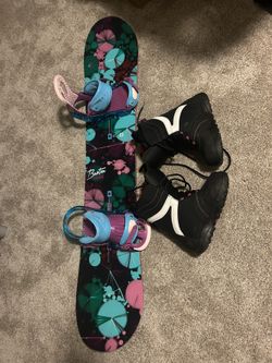 Snowboard Burton Genie 142 Flat Top With Boots Helmet Bag And